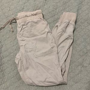 roots cargo pants